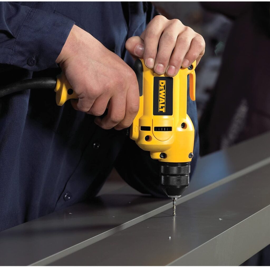 DEWALT Corded Drill 8.0 Amp specs